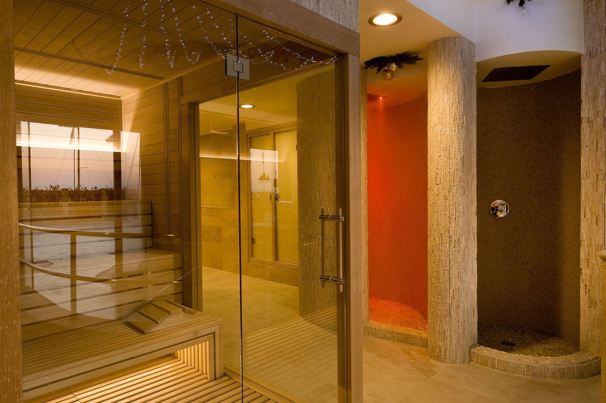 Terme 4*